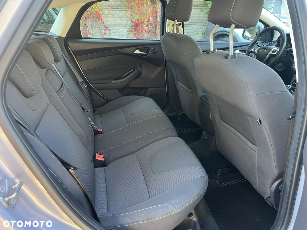 Ford Focus - 29