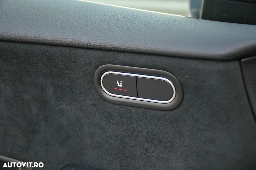 Mercedes-Benz A 200 d 8G-DCT AMG Line - 38