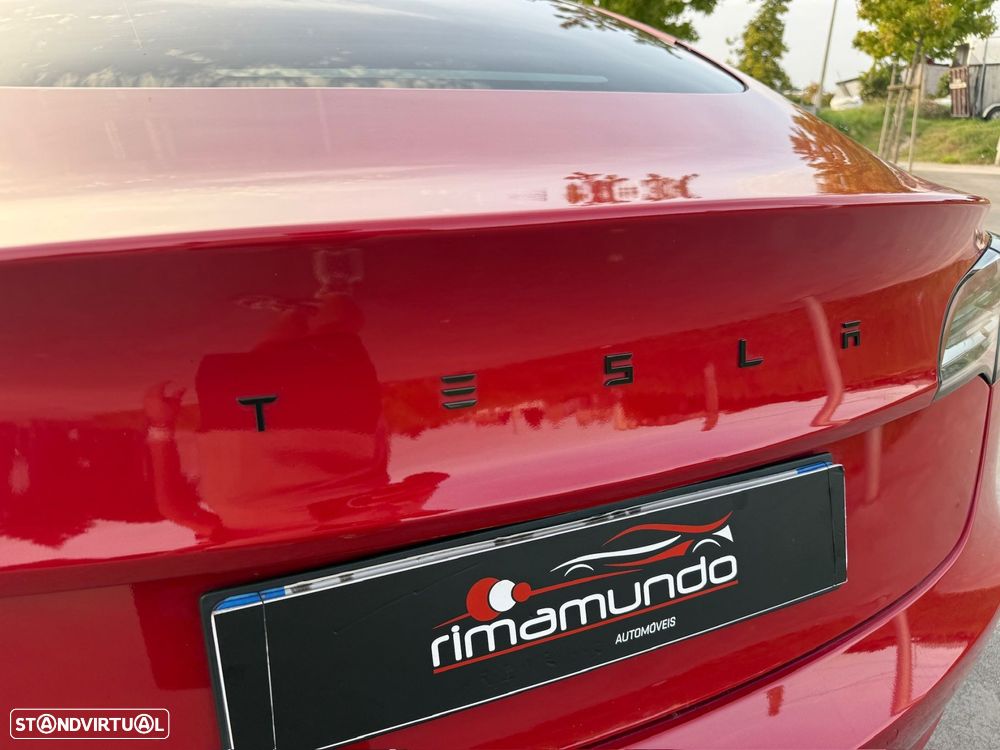 Tesla Model 3 - 25