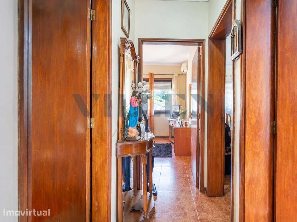 Moradia T2 em Milheirós da Maia | Potencial, Localização e Investim... - Grande imagem: 3/24