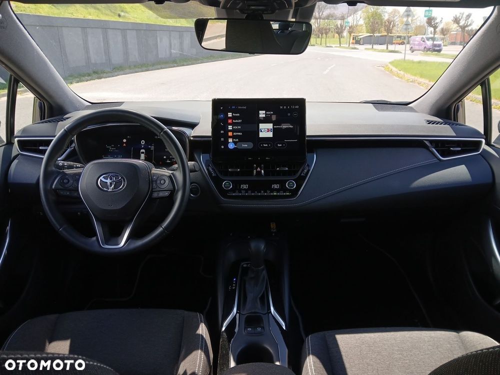 Toyota Corolla 2.0 Hybrid Comfort - 23