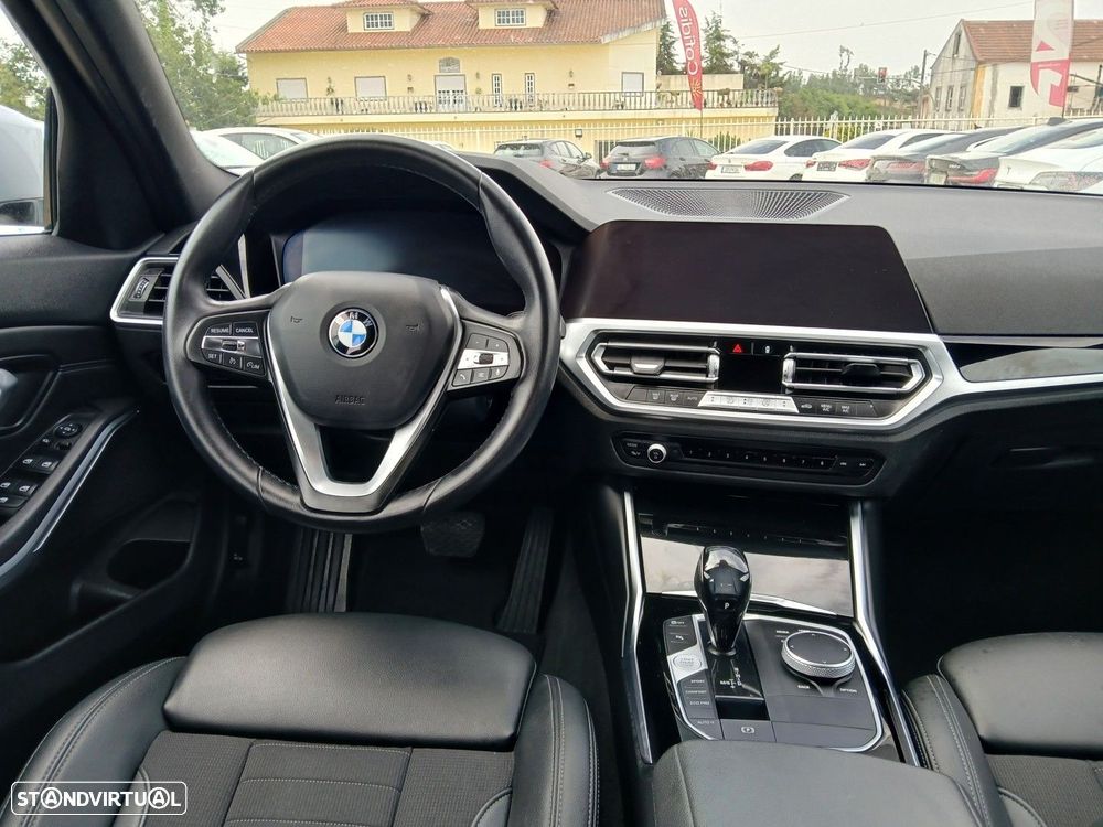 BMW 318 d Auto - 15