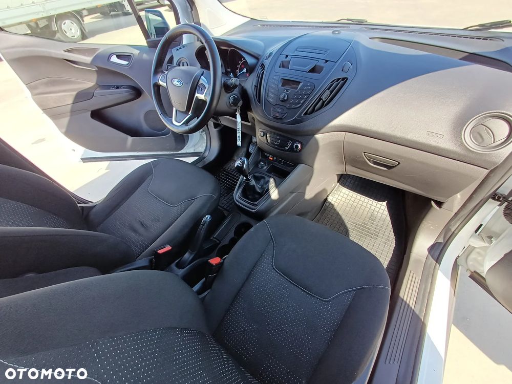 Ford Transit Courier Trend - 11