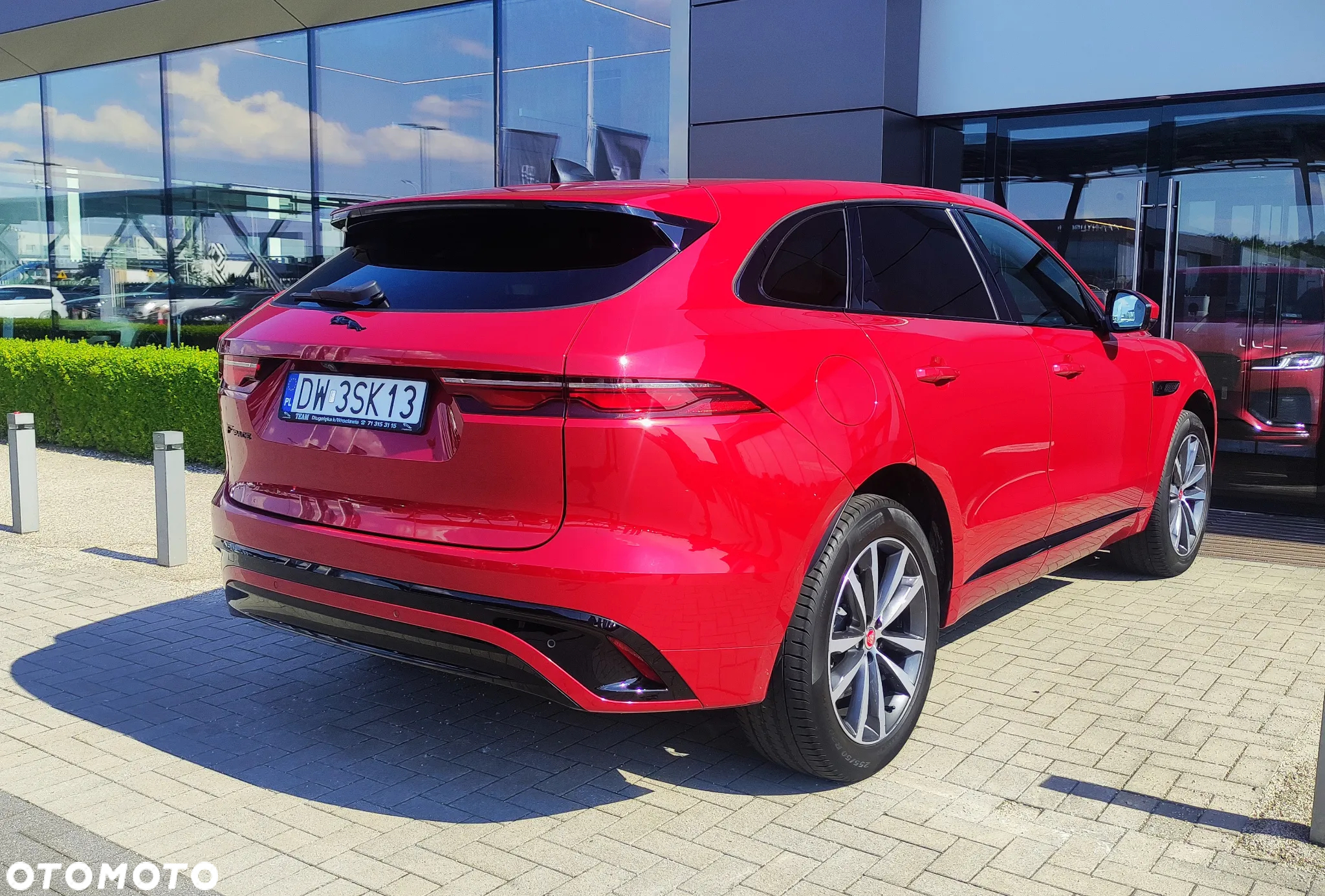 Jaguar F-Pace - 12