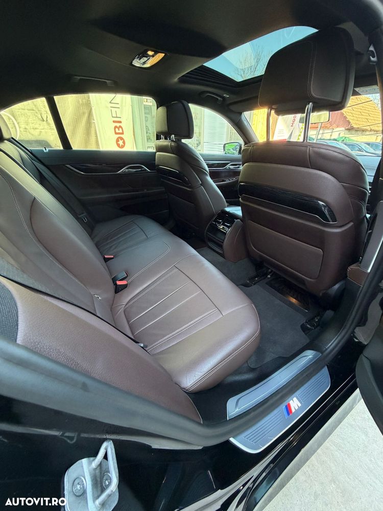 BMW Seria 7 730d xDrive - 16