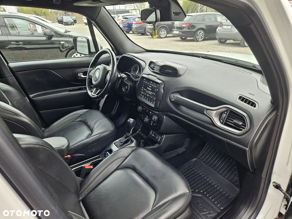 Jeep Renegade 1.3 T-GDI Limited - 35