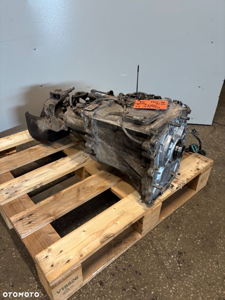 Reduktor Mitsubishi Pajero 3.2 Diesel manualna reduktor 2007 - 2