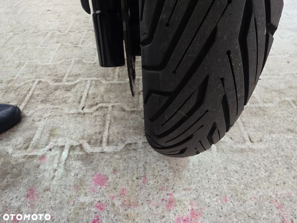 Kymco X-Town - 18