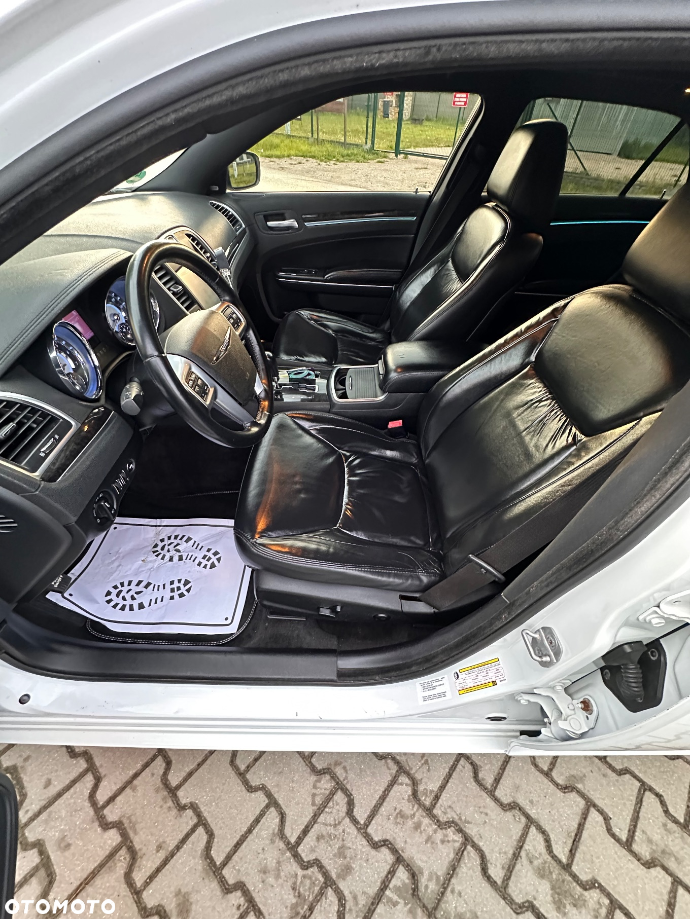 Chrysler 300C 3.5 V6 AWD - 18