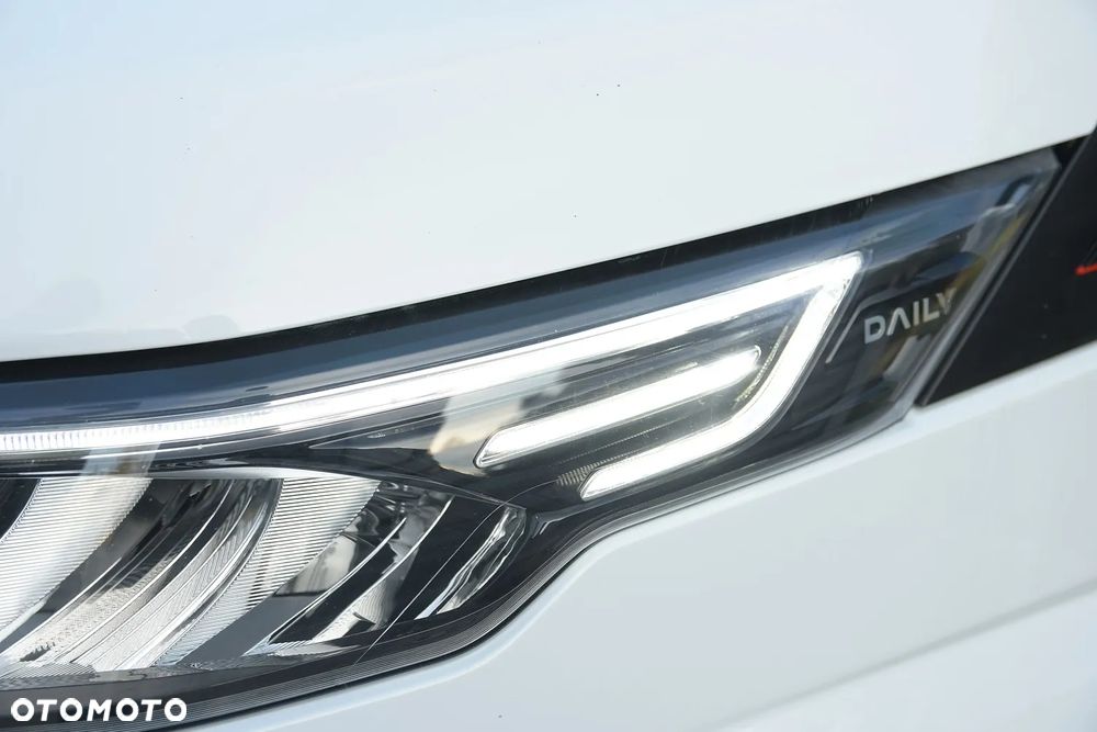 Iveco 72C18  3,0 180KM  Zanotti Z380  230 V 6,1m 12 palet dł -20+20 ładowność 3460kg - 11