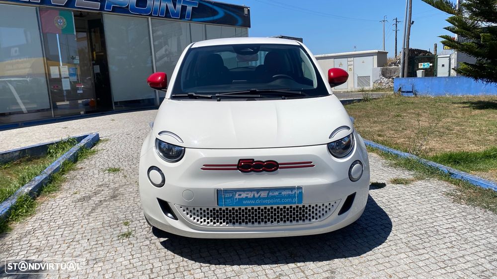 Fiat 500e (RED) - 4