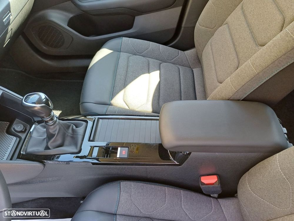 Citroën C4 1.2 PureTech Feel Pack - 29