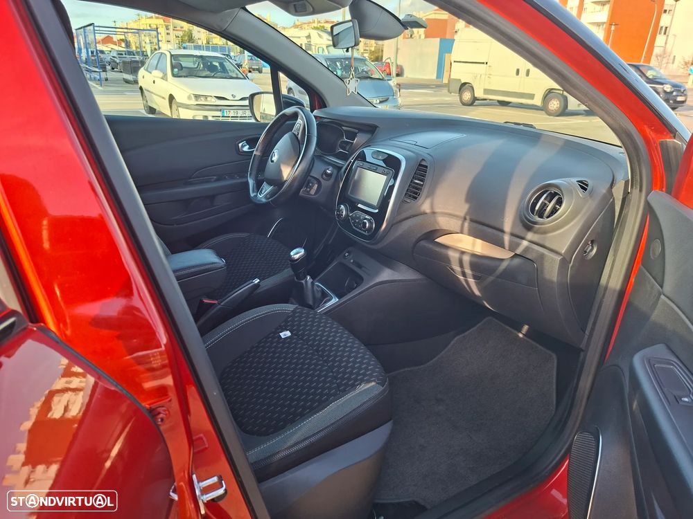 Renault Captur 0.9 TCE Exclusive - 13