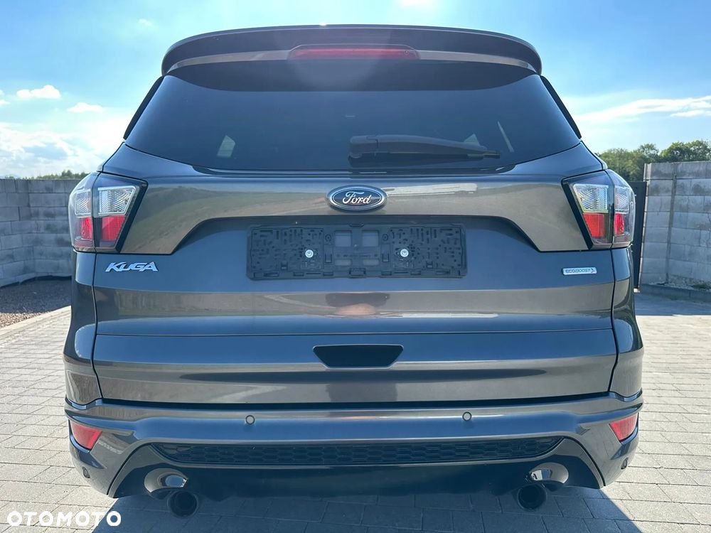 Ford Kuga 1.5 EcoBoost 2x4 ST-Line - 5