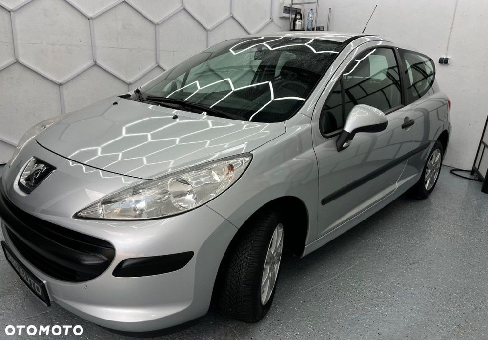 Peugeot 207 - 5