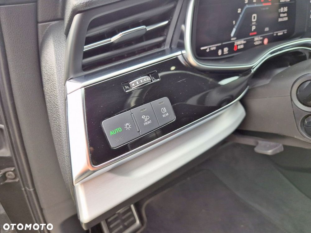 Audi SQ7 4.0 TDI Quattro Tiptronic - 37
