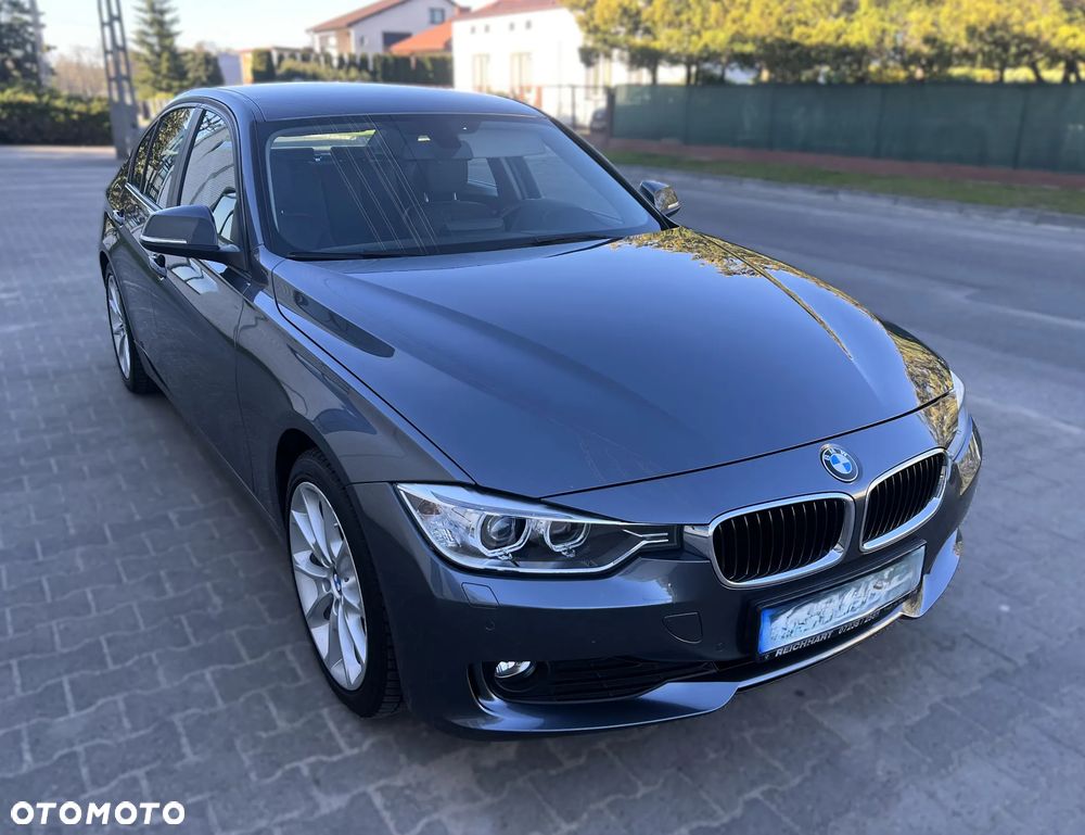 BMW Seria 3 316i - 8