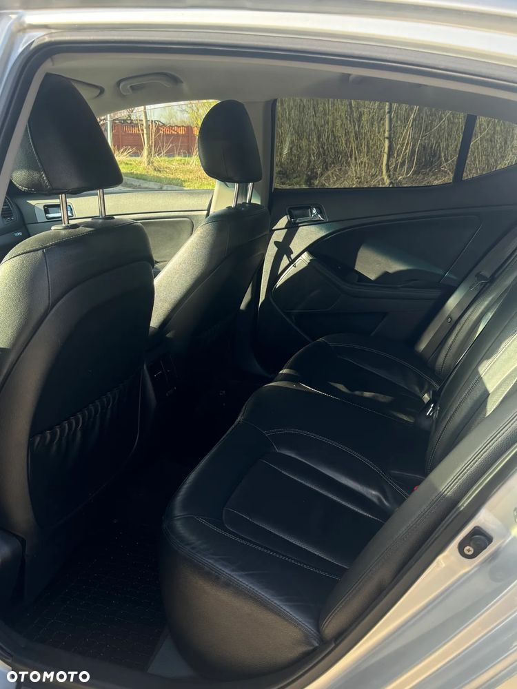 Kia Optima 1.7 CRDi L - 6