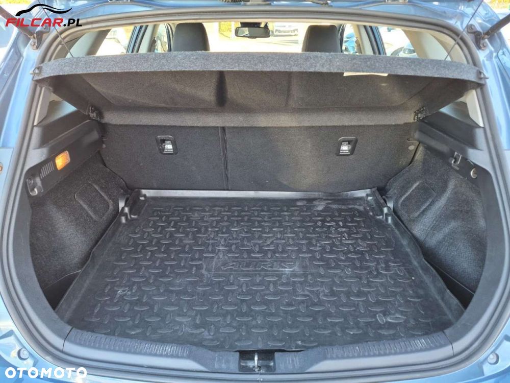 Toyota Auris - 35
