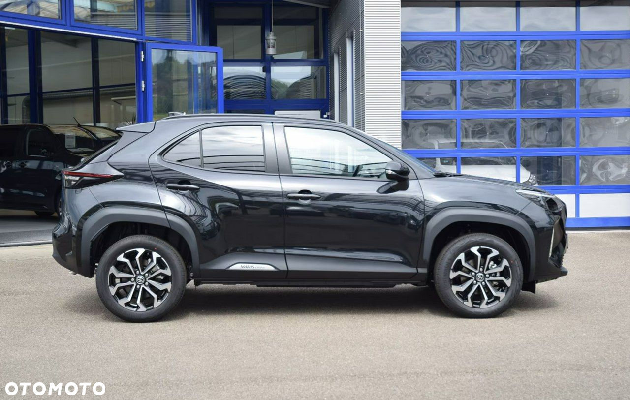 Toyota Yaris Cross - 4