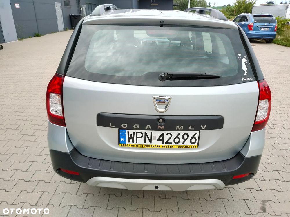 Dacia Logan TCe 90 S&S Stepway Celebration - 14