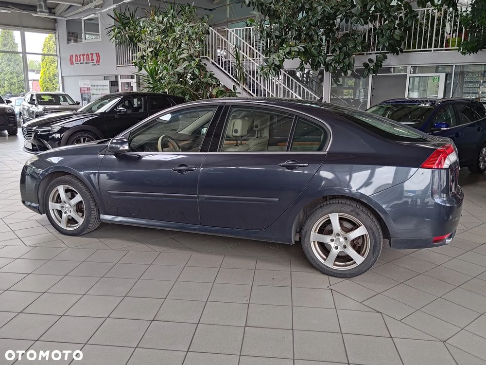 Renault Laguna 2.0 dCi GT - 12