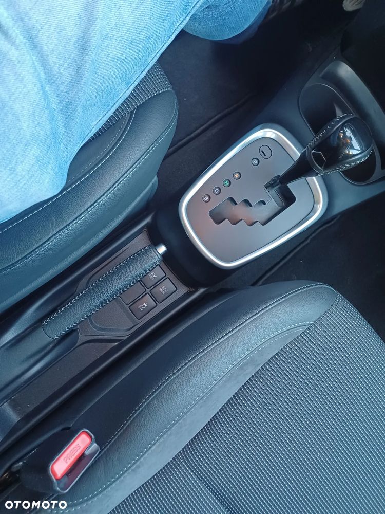 Toyota Yaris 1.5 VVT-i Selection - 24