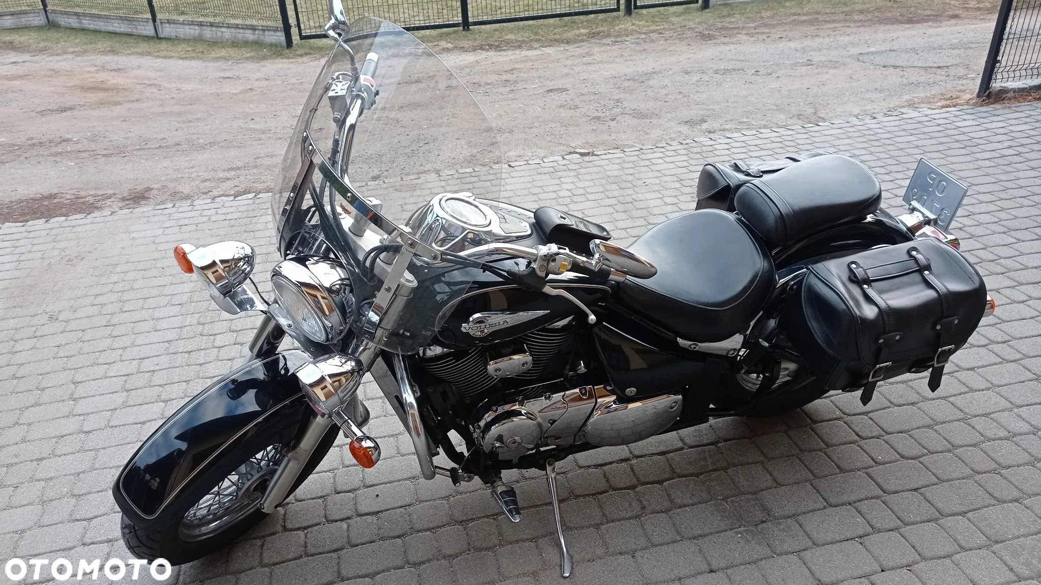 Suzuki VL 800 Volusia - 14