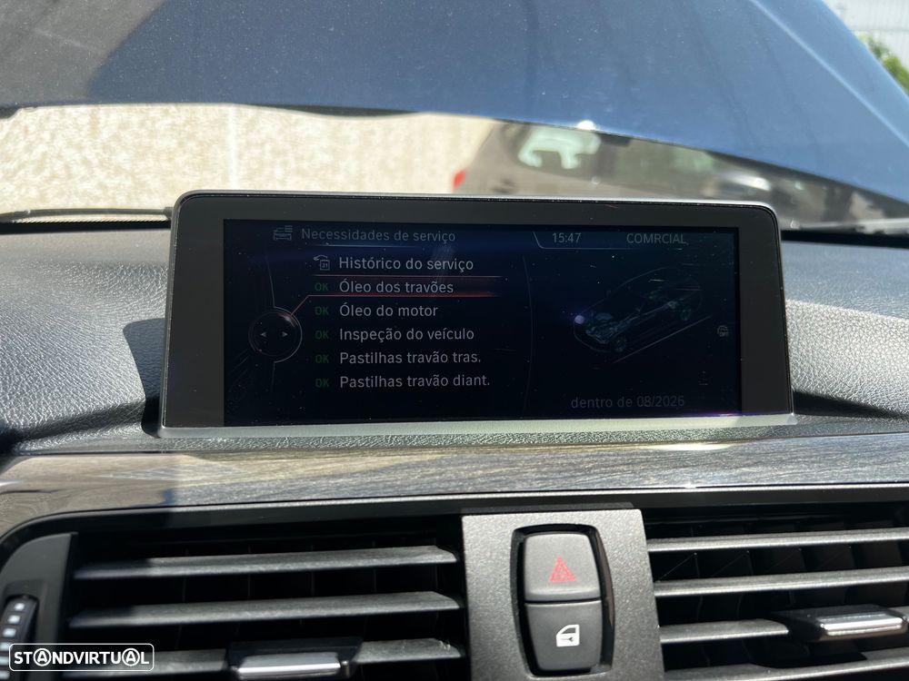 BMW 320 d Line Luxury - 22