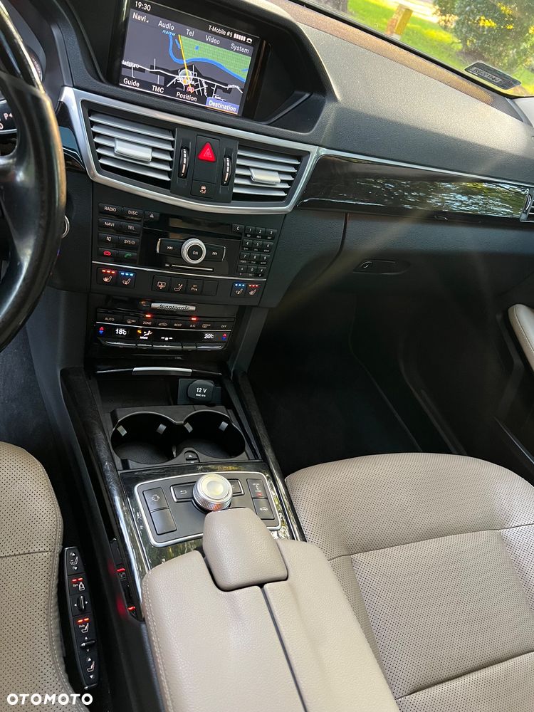 Mercedes-Benz Klasa E 350 CDI BlueEff Avantgarde - 9