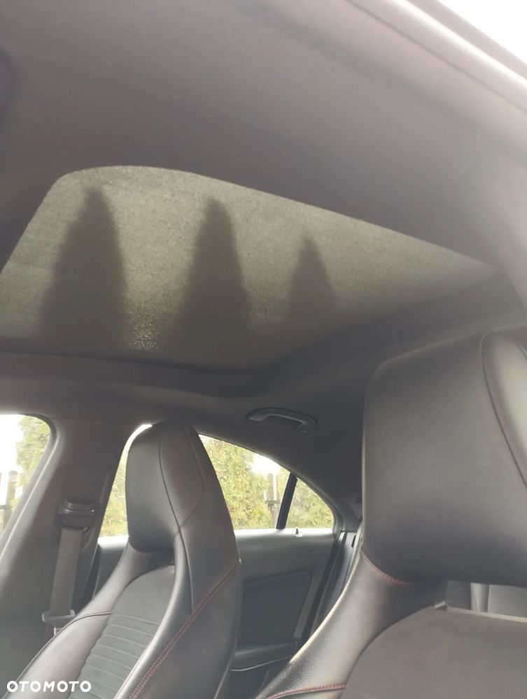 Mercedes-Benz CLA - 22