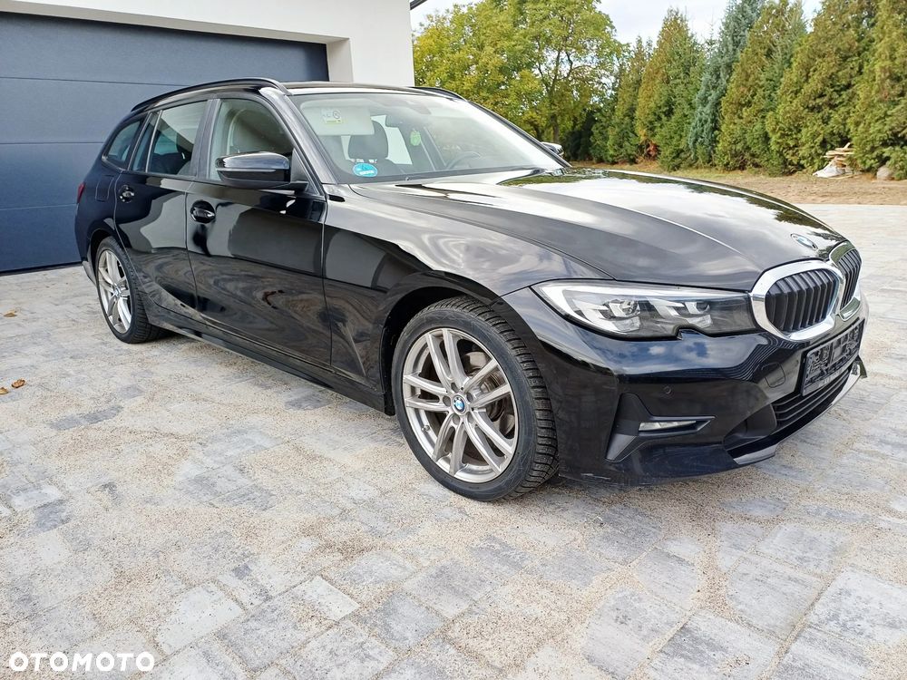 BMW Seria 3 318d Edition M Sport Shadow - 7