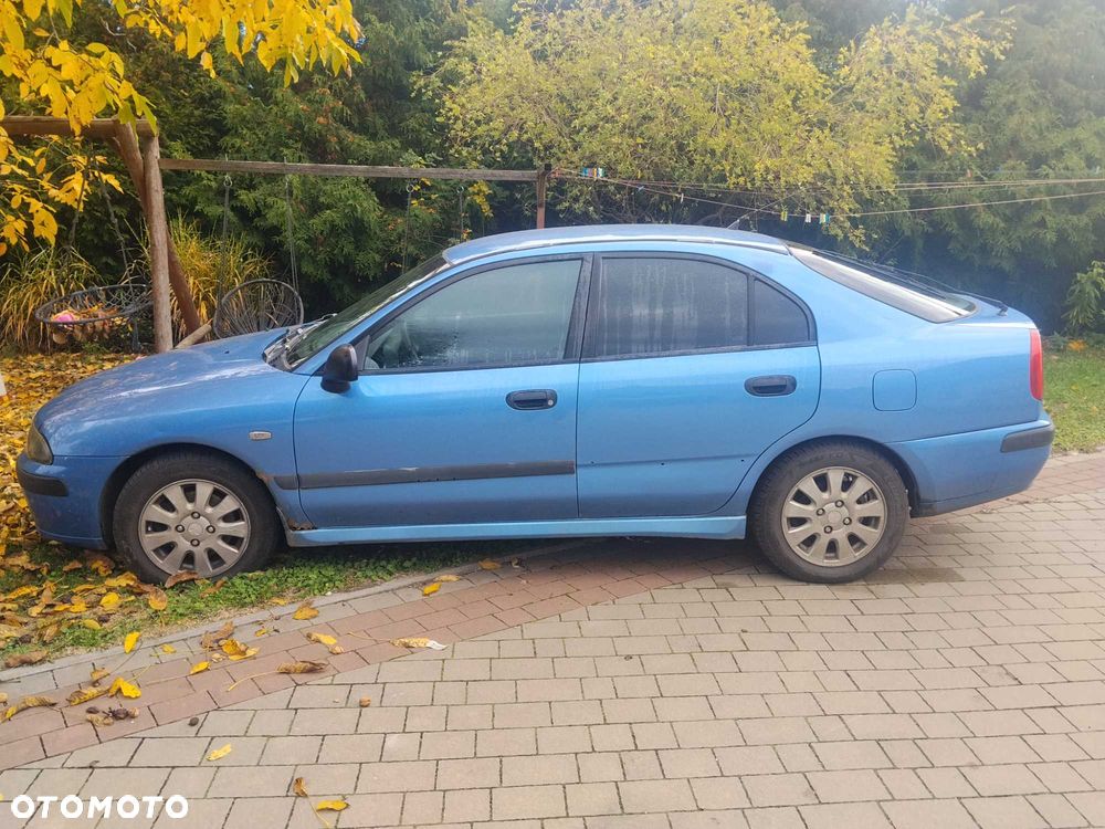 Mitsubishi Carisma