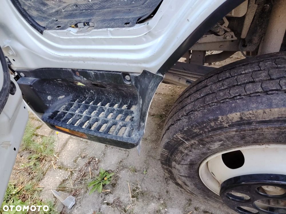 stopien lewy isuzu npr 23r felga części - 1