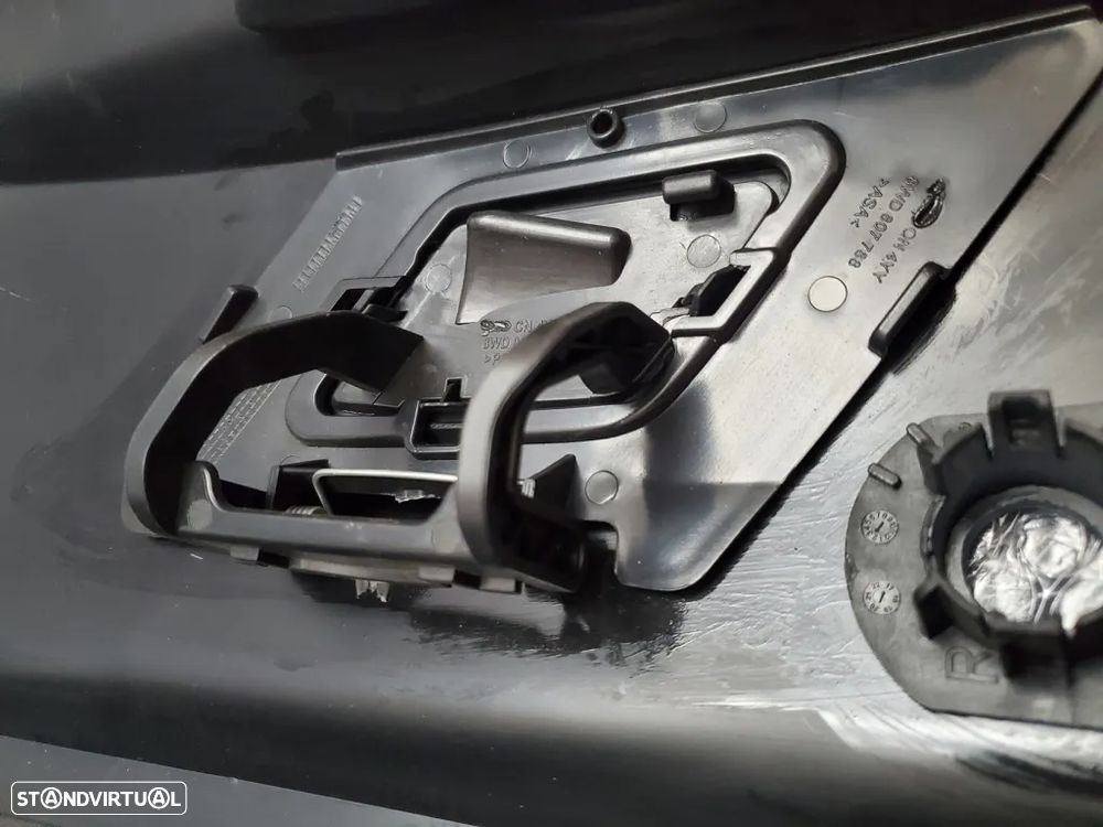 Para-choques Audi A4 B9 8W (2016 a 2018) Look Quattro RS4 - 4