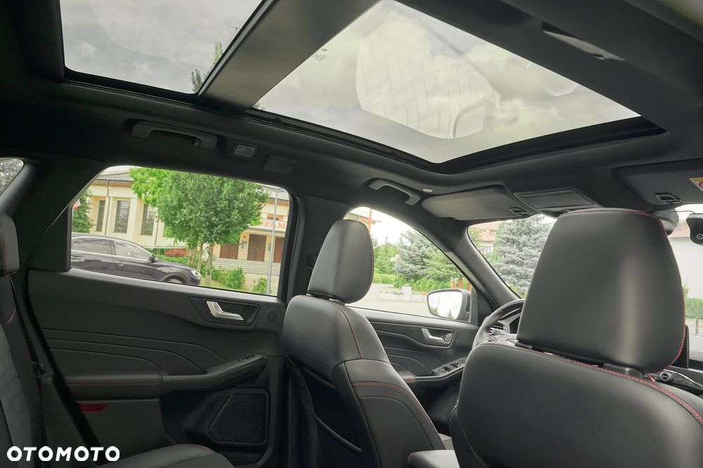 Ford Kuga 2.0 EcoBlue 4x4 ST-LINE X - 23