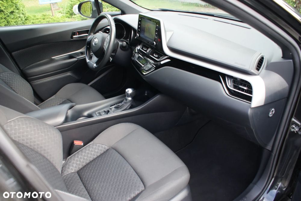 Toyota C-HR - 18