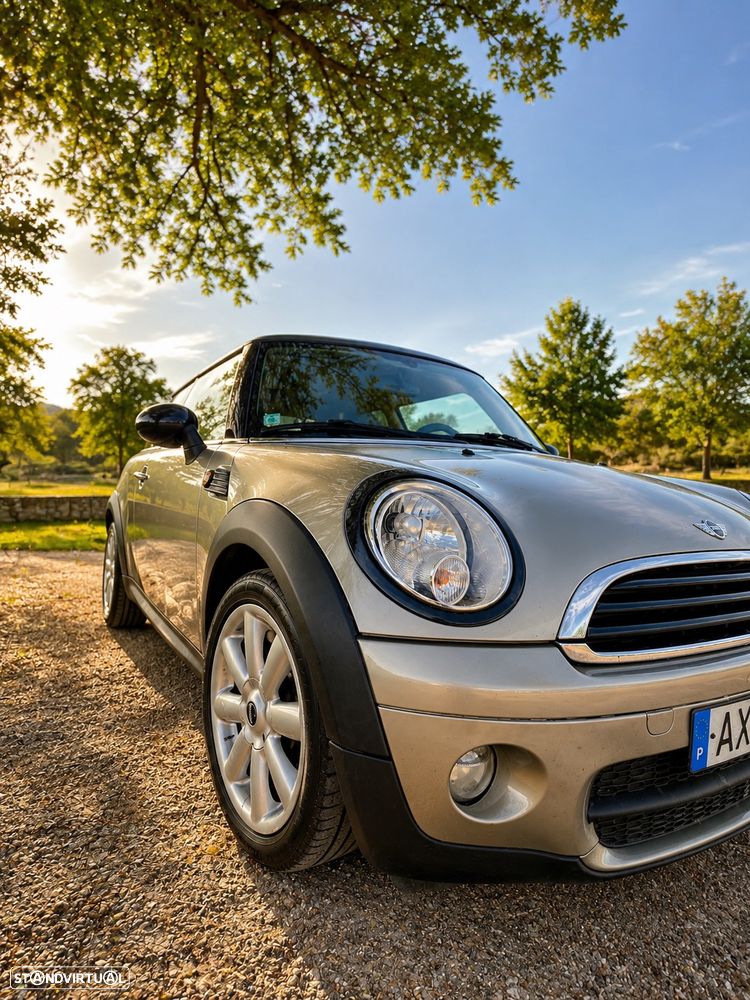 MINI 3 Portas Cooper - 1