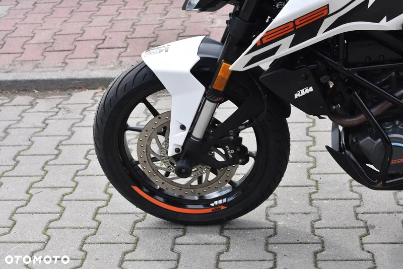 KTM Duke - 23
