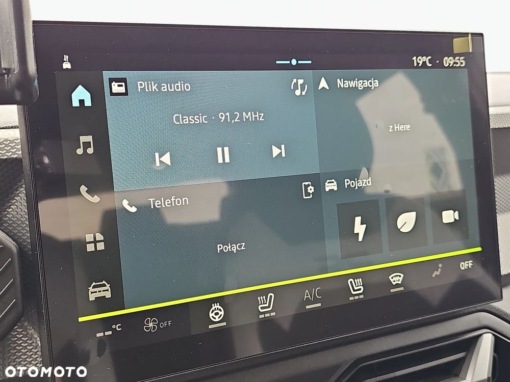 Dacia Duster 1.8 Full Hybrid 155 Journey MMT - 18