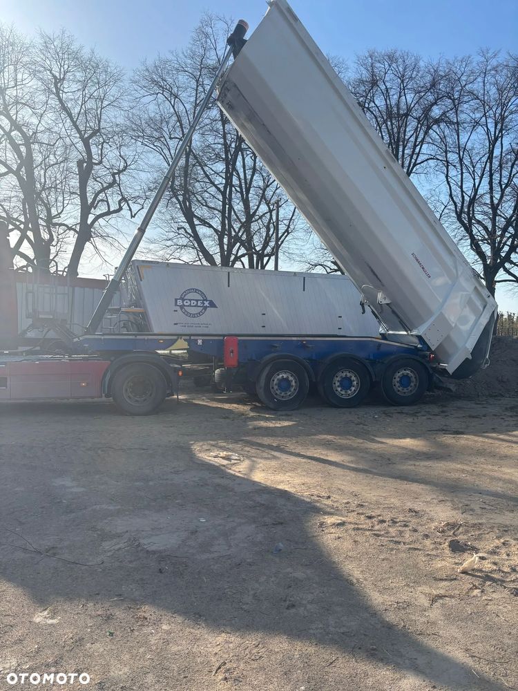 Schwarzmuller K-SERIE  alu 5060 kg - 5