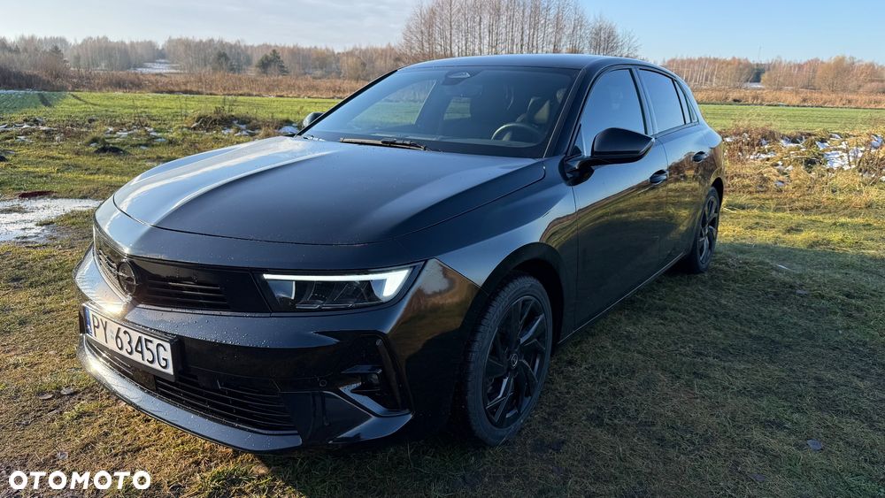 Opel Astra 1.2 Turbo GS Line - 2