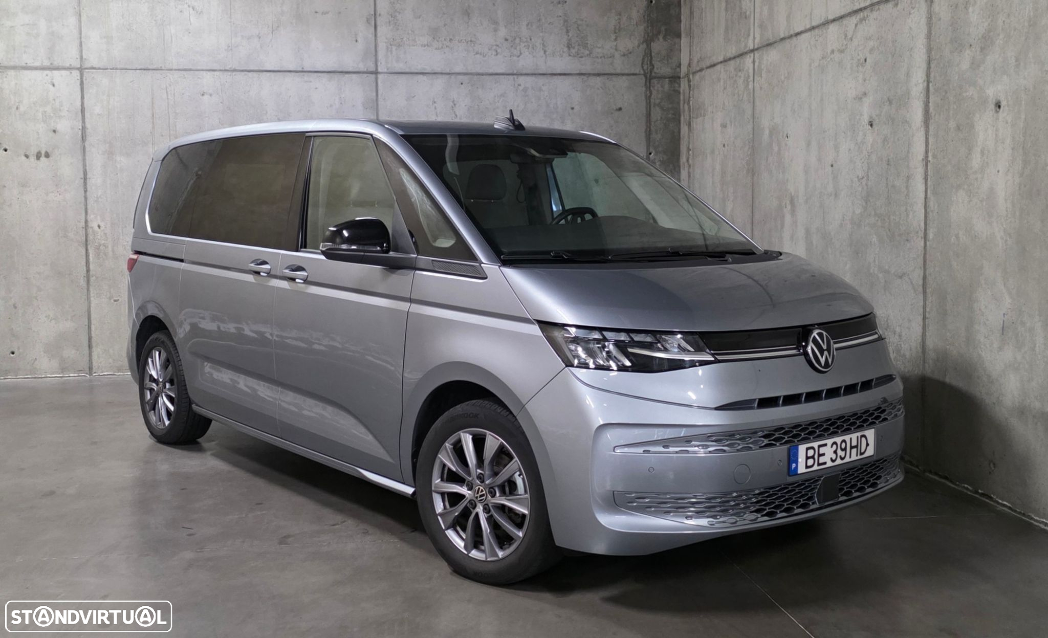 VW Multivan 2.0 TDI Life DSG - 7