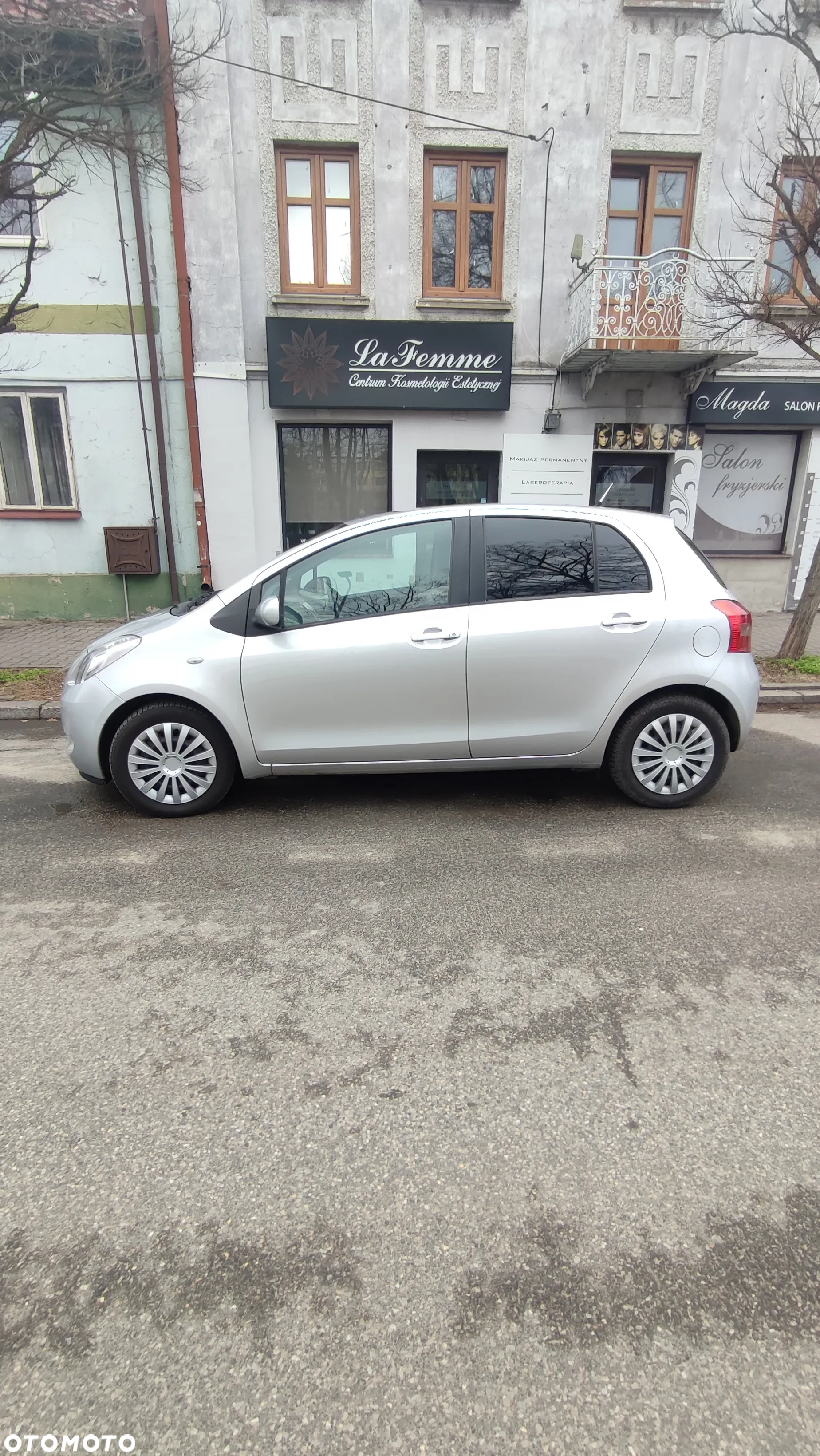 Toyota Yaris 1.3 Luna A/C - 8