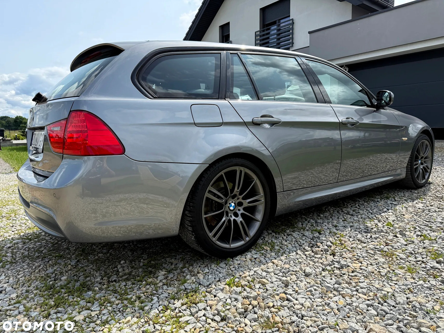 BMW Seria 3 320d DPF Touring - 19