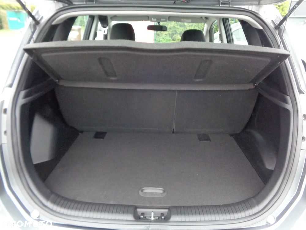 Kia Rio 1.4 Comfort - 24