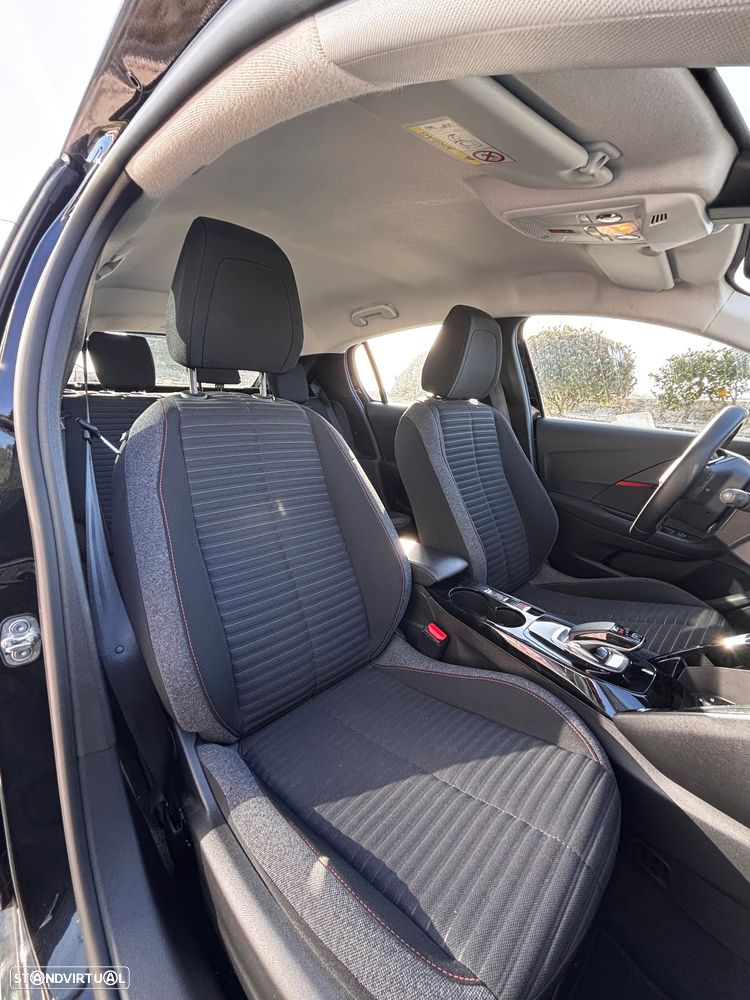 Peugeot e-208 Active Pack - 16