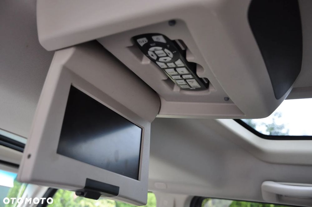 Jeep Commander - 39