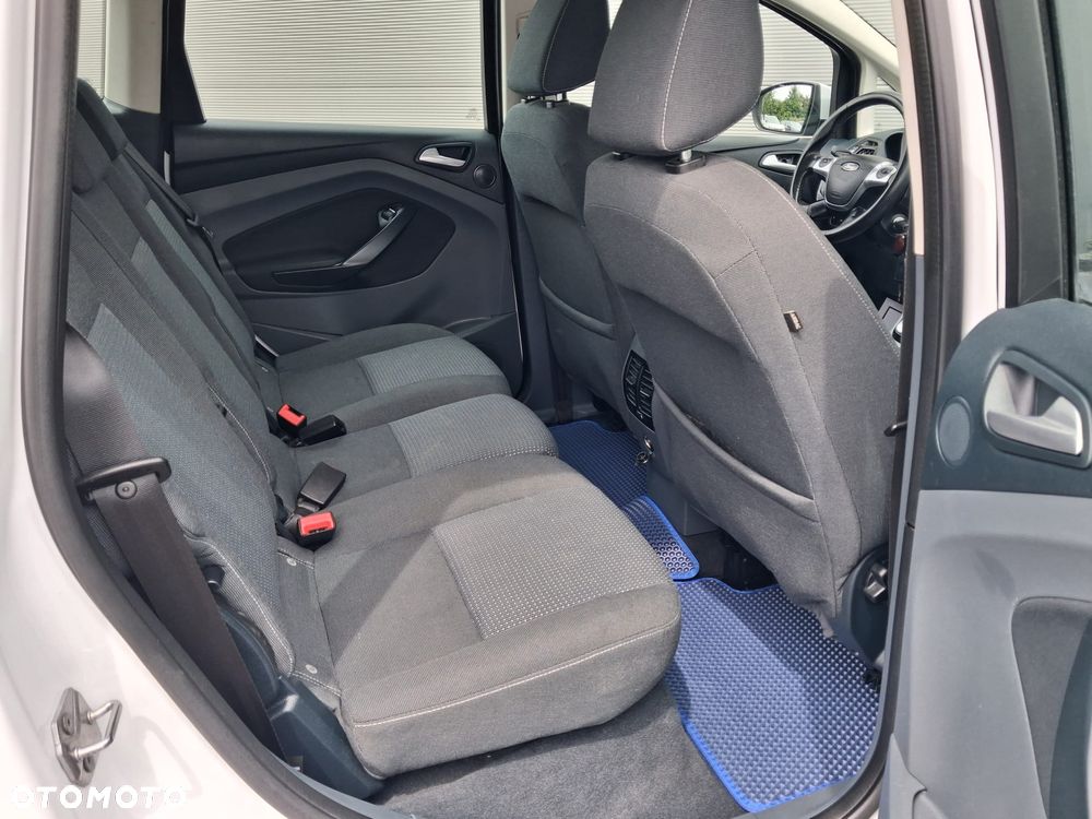 Ford C-MAX 2.0 TDCi Titanium MPS6 - 19