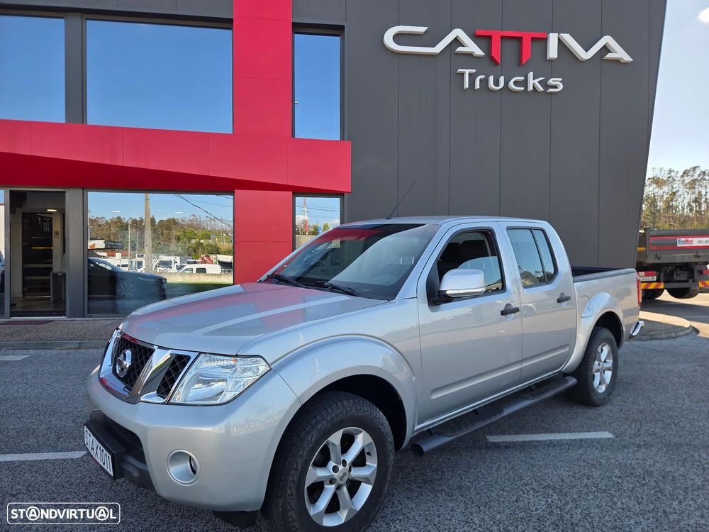 Nissan Navara 4x4 automatica - 1
